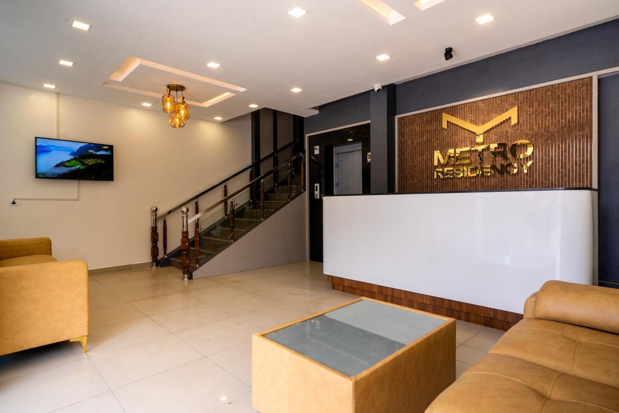 Hotel Metro Residency à Tirur Extérieur photo