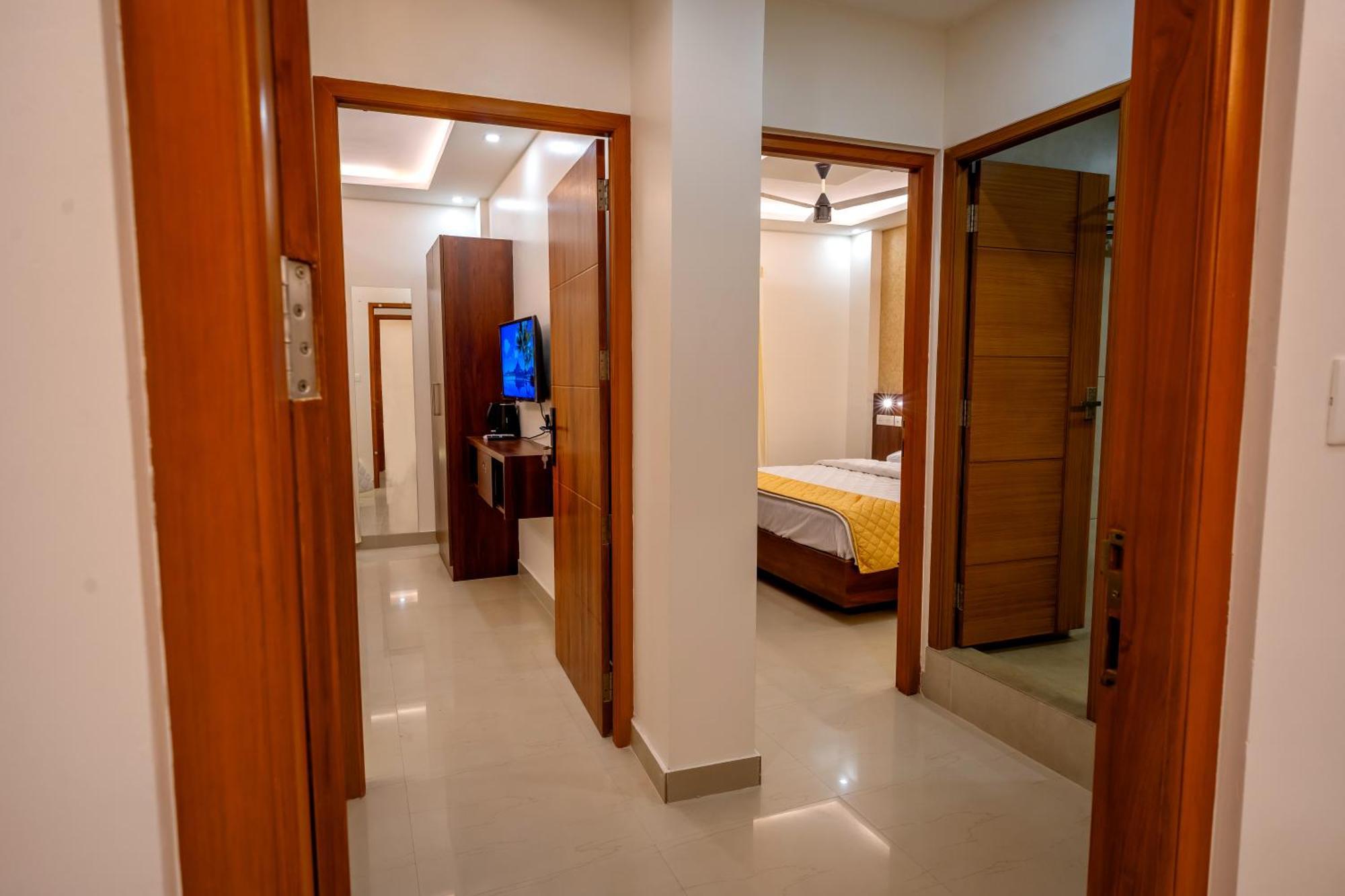 Hotel Metro Residency à Tirur Extérieur photo