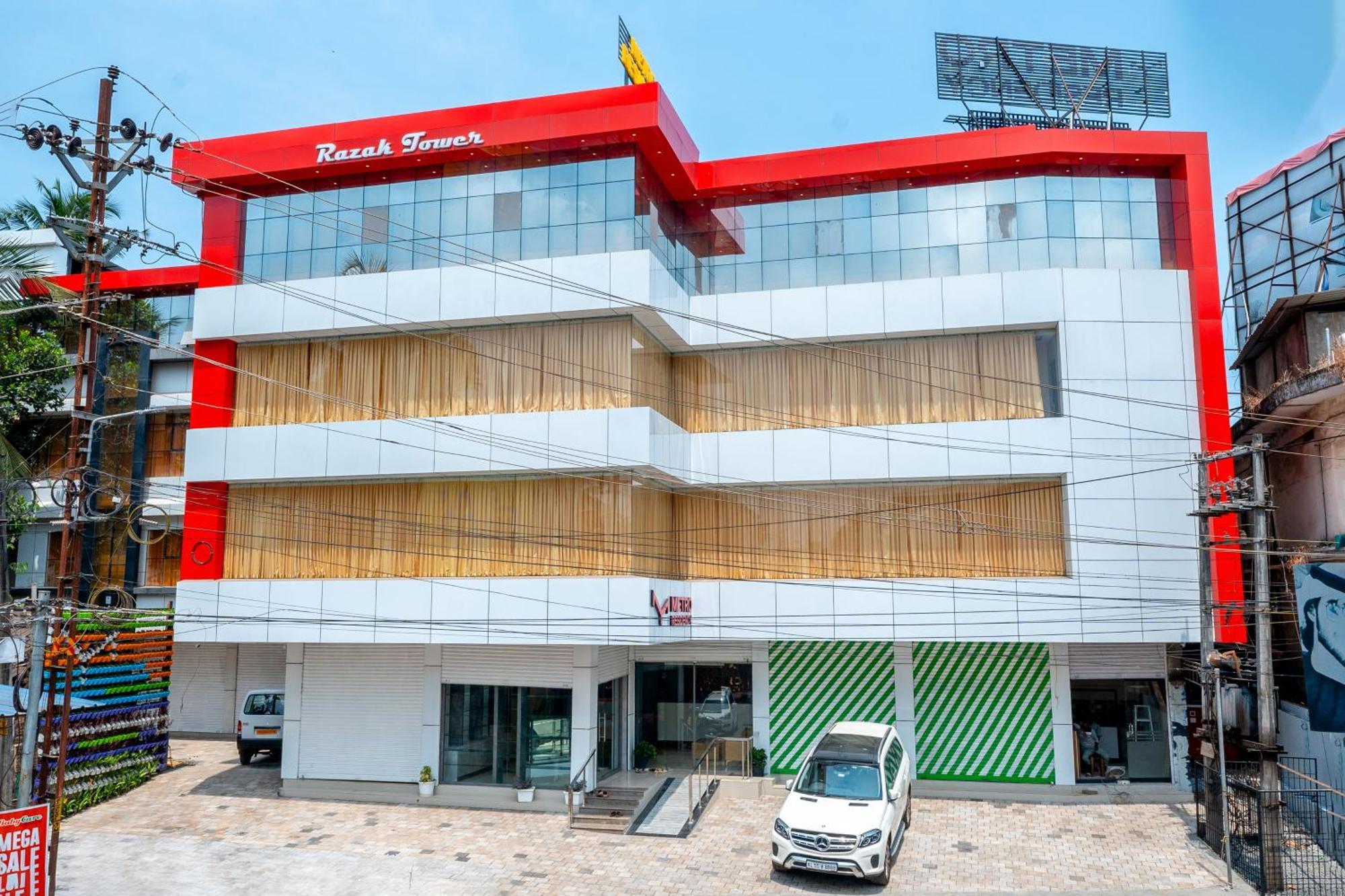 Hotel Metro Residency à Tirur Extérieur photo